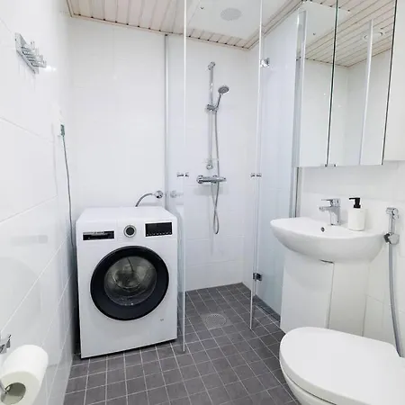 Uleabo Floor Apartment *